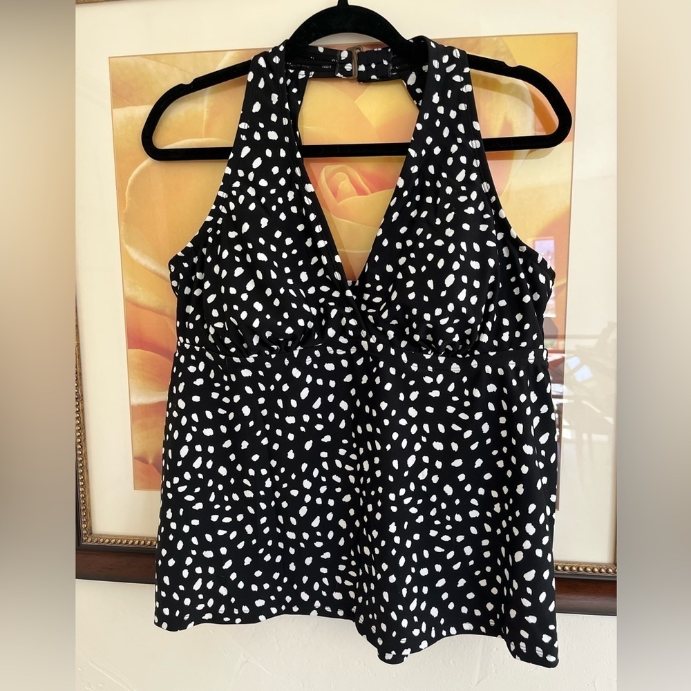 Island Escape Black and White Polka Dot Tank Top